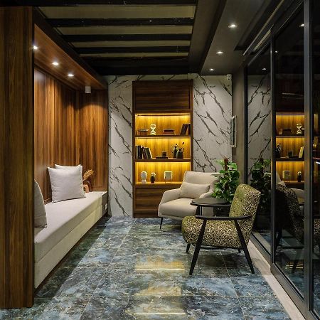 La Mia Suites Истанбул Екстериор снимка
