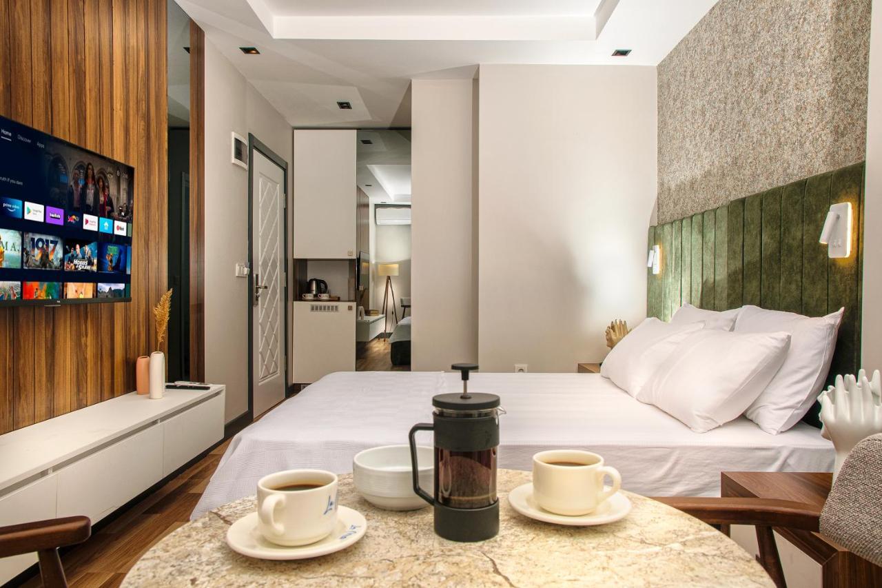 La Mia Suites Истанбул Екстериор снимка